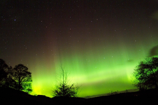Northern Lights from 21st Oct 2003 in Crooktree, NE Scotland. Photo courtest of Jim Henderson Photography
