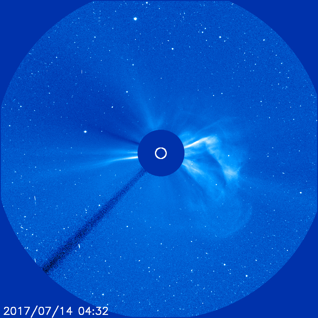 Image of the Sun's corona showing the CME directed to the west. The Sun is behind the occulting disc. (SOHO NASA/ESA)
